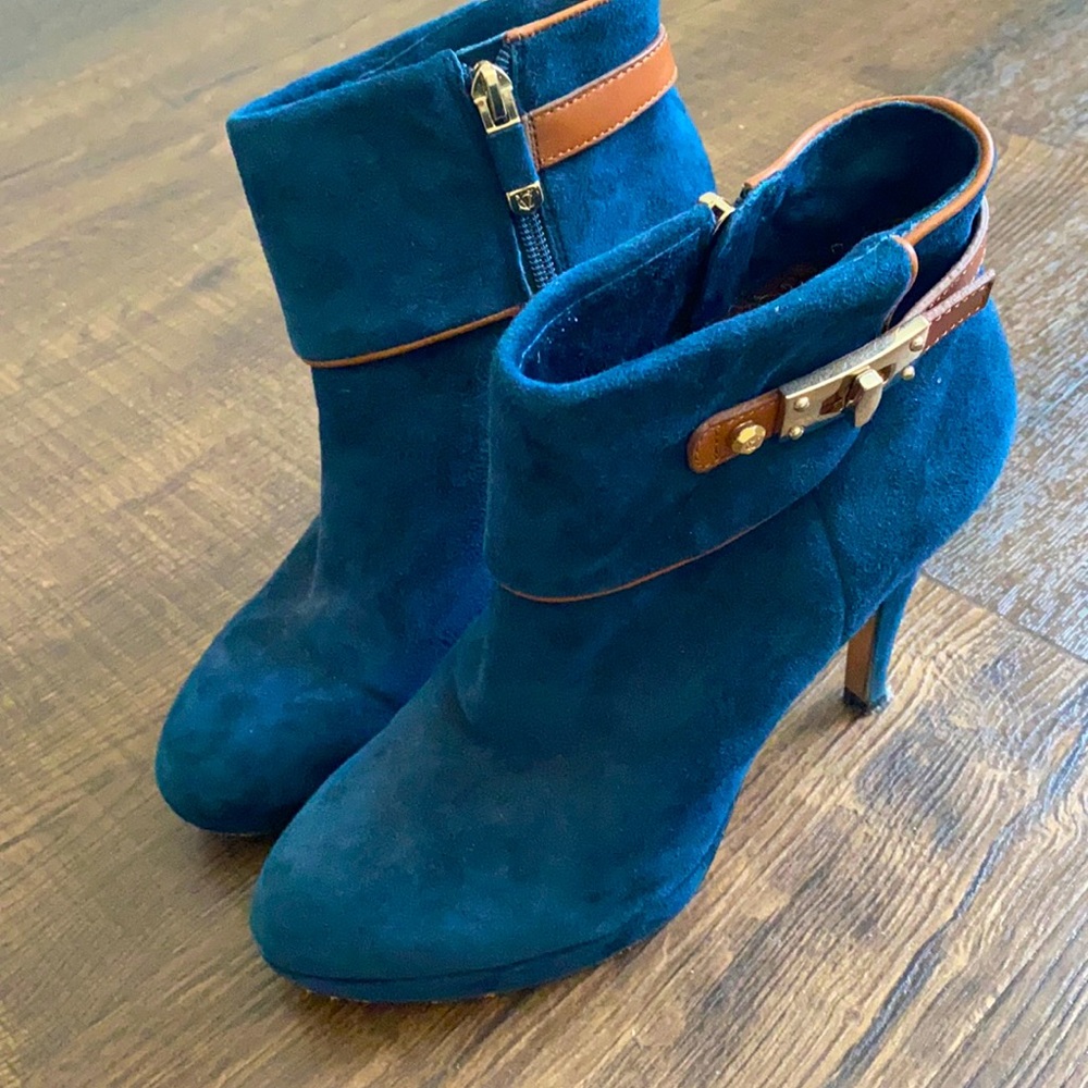 Vince Camuto Heeled Booties